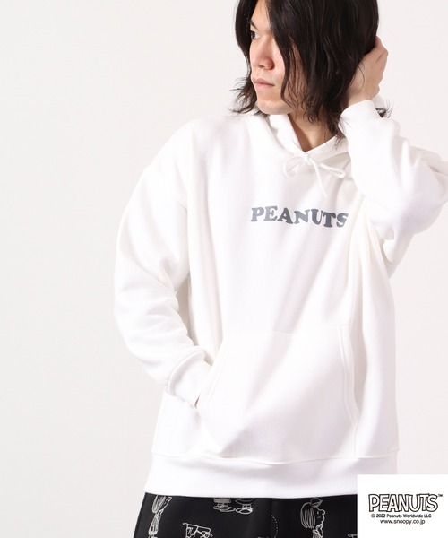 PEANUTS(ピーナッツ)の「PEANUTS スヌーピー 裏起毛スウェット パーカー(パーカー・レディース・ネイビー/オフホワイト/オレンジ・L/M/LL)」の11枚目の写真