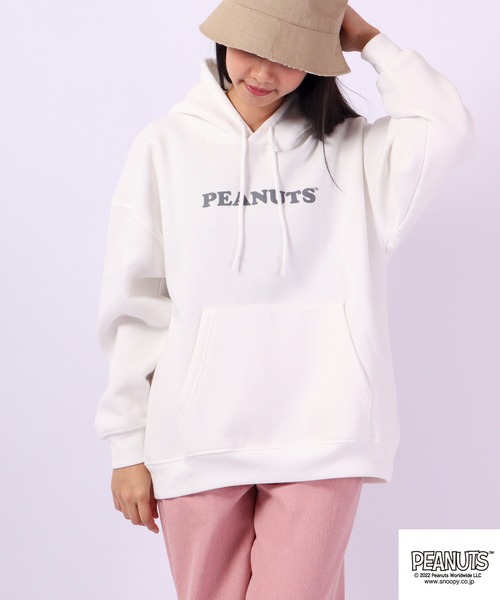 PEANUTS(ピーナッツ)の「PEANUTS スヌーピー 裏起毛スウェット パーカー(パーカー・レディース・ネイビー/オフホワイト/オレンジ・L/M/LL)」の7枚目の写真