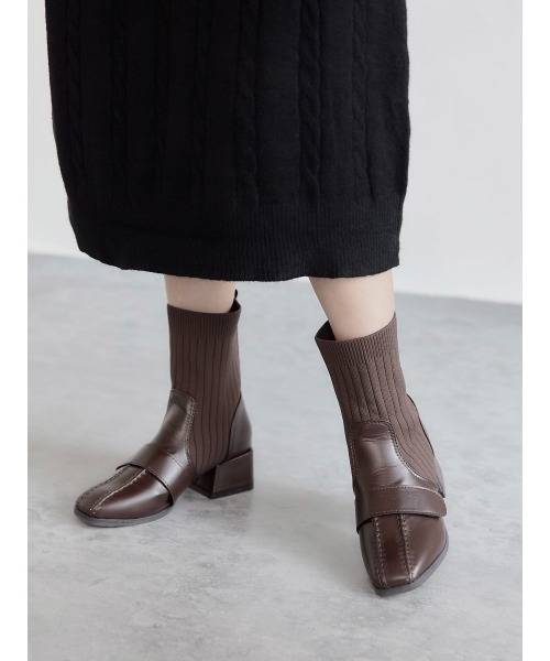 amel（エイメル）の「リブデザインショートブーツ（ブーツ・レディース・ブラック/ブラウン・22.5cm/23.0cm/23.5cm/24.0cm/24.5cm）」の9枚目の写真