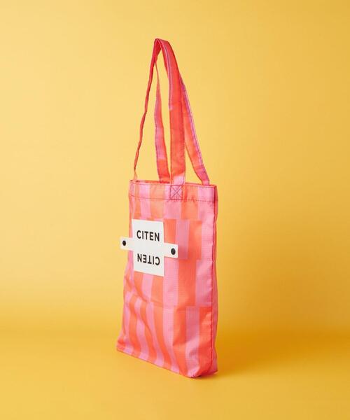 CITEN(シテン)の「<CITEN>くるくるパッチン ストライプ トートバッグ S(エコバッグ/サブバッグ・レディース・ブラック/ケリー/コバルトブルー/ピンク・FREE)」の5枚目の写真