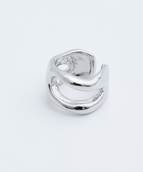 UNITED TOKYO(ユナイテッドトウキョウ)の「ディストーションホールリング(リング・メンズ・シルバー・0)」の2枚目の写真