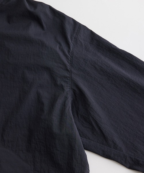 DESCENTE ALLTERRAIN(デサント オルテライン)の「【別注】《DESCENTE ALLTERRAIN 81 / デサント オルテライン 81》31-TYPE WB(ナイロンジャケット・メンズ・ライトグレー/ブラック/ダークグリーン・M/L/XL)」の17枚目の写真