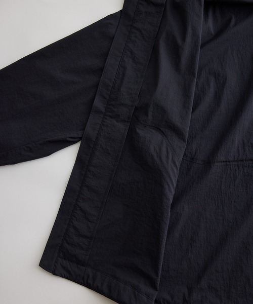 DESCENTE ALLTERRAIN(デサント オルテライン)の「【別注】《DESCENTE ALLTERRAIN 81 / デサント オルテライン 81》31-TYPE WB(ナイロンジャケット・メンズ・ライトグレー/ブラック/ダークグリーン・M/L/XL)」の21枚目の写真