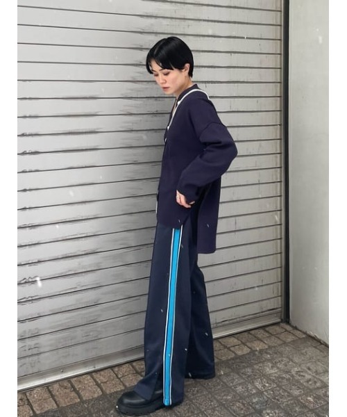 MOUSSY（マウジー）の「SLIT LOOSE KNIT カーディガン（カーディガン/ボレロ・レディース・ピンク/ネイビー/ライトベージュ・FREE）」の20枚目の写真