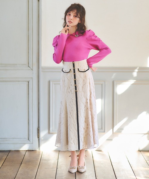 31 Sons de mode（トランテアン　ソン　ドゥ　モード）の「ボタンビジューニット（ニット/セーター・レディース・ブラック/オフホワイト/ローズ・36）」の4枚目の写真