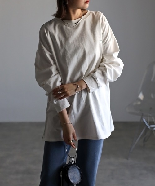 Bonjour Sagan(ボンジュールサガン)の「バックプリントNEWYORKロゴロンT(Tシャツ/カットソー・レディース・グレー/オフホワイト/チャコールグレー・FREE)」の7枚目の写真