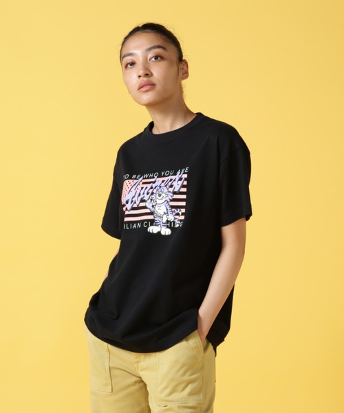 AVIREX(アヴィレックス)の「TOMCAT T-SHIRT/ トムキャットTシャツ(Tシャツ/カットソー・レディース・オフホワイト/ブラック・FREE)」の10枚目の写真
