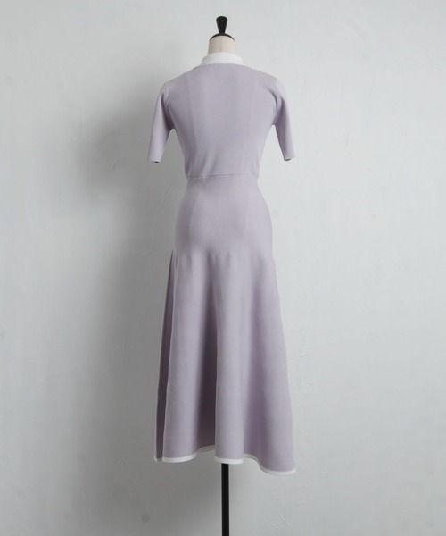 tocco closet（トッコ　クローゼット）の「パール付きボウタイリボン配色ニットワンピース（ワンピース・レディース・ブラック/ベージュ/ネイビー/ラベンダー・M）」の15枚目の写真