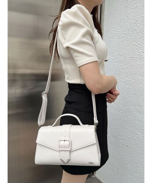 EATME（イートミー）の「フラップベルトショルダーバッグ（ショルダーバッグ・レディース・アイボリー/ブラック/ピンク・FREE）」の11枚目の写真