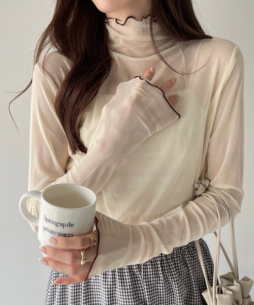 COCOMOMO（ココモモ）の「秋も活躍♪大人フェミニン シアーハイネック トップス（Tシャツ/カットソー・レディース・ピンク/イエロー/ベージュ/ブラウン/グリーン/ブラック/ホワイト/ライトブルー/チャコール/ダークグリーン/ブルー系その他/イエロー系その他/オレンジ系その他/ホワイト系その他/ブラック系その他/グレー系その他・FREE）」の14枚目の写真