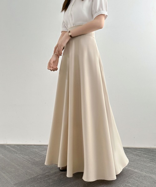ECLIN(エクラン)の「ハイウエストマキシ丈フレアロングスカート(スカート・レディース・ブラック/ベージュ/グリーン・S/M/L)」の6枚目の写真