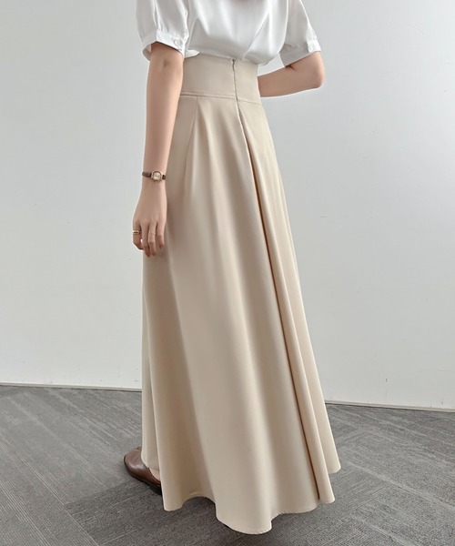 ECLIN(エクラン)の「ハイウエストマキシ丈フレアロングスカート(スカート・レディース・ブラック/ベージュ/グリーン・S/M/L)」の7枚目の写真