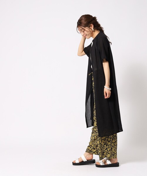 SHOO・LA・RUE(シューラルー)の「◆ふわり軽い コットンシフォン ロングシャツ(シャツ/ブラウス・レディース・ブラック/ライトベージュ/ダークオレンジ/ライトグリーン・04/03/02)」の7枚目の写真