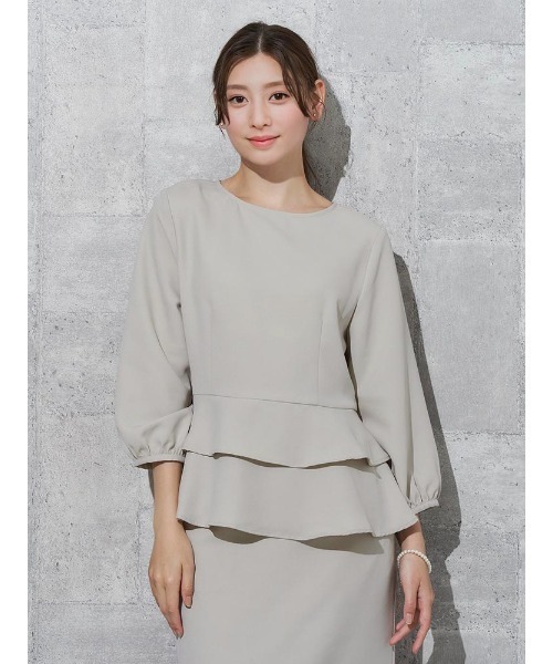 Perfect Suit FActory（パーフェクトスーツファクトリー）の「【セットアップ可能】2WAYペプラム　ブラウス　ブルー/ベージュ（シャツ/ブラウス・レディース・ブルー/ベージュ・S/M/L）」の2枚目の写真