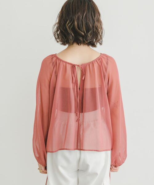 ITEMS URBANRESEARCH(アイテムズ アーバンリサーチ)の「シアーストライプギャザーブラウス(シャツ/ブラウス・レディース・ブラック/オフホワイト/ピンク・FREE)」の14枚目の写真