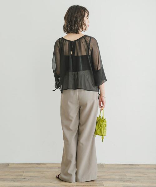 ITEMS URBANRESEARCH(アイテムズ アーバンリサーチ)の「シアーストライプギャザーブラウス(シャツ/ブラウス・レディース・ブラック/オフホワイト/ピンク・FREE)」の8枚目の写真