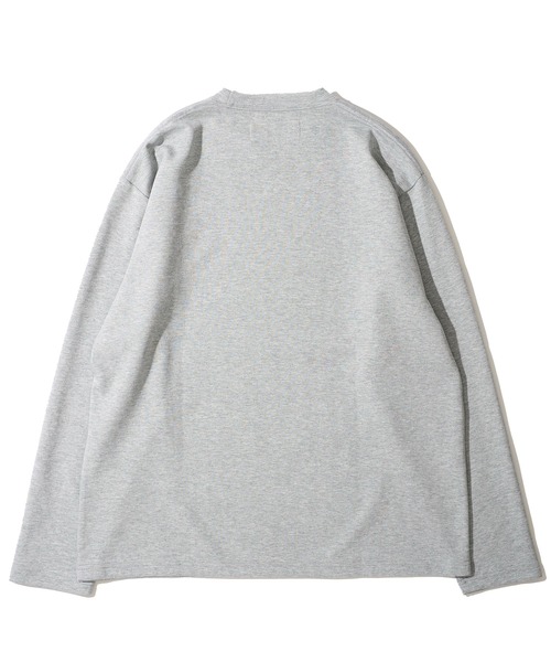 UNIVERSAL OVERALL(ユニバーサルオーバーオール)の「【UNIVERSAL OVERALL】別注 リラックスフィット 刺繍 ポンチロングスリーブTシャツ(Tシャツ/カットソー・メンズ・ホワイト/ブラック/チャコールグレー/オートミール/杢グレー/カーキ・MEDIUM/LARGE/X-LARGE)」の16枚目の写真