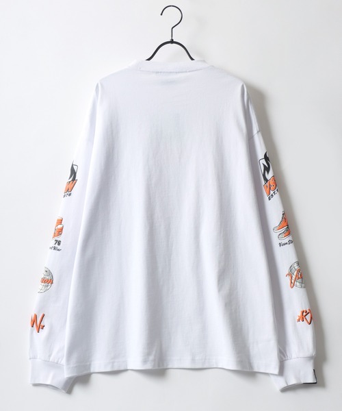 VISION STREET WEAR（ヴィジョンストリートウェア）の「VISION STREET WEAR/ヴィジョンストリートウェア オーバーサイズ グラフィック ロングスリーブTシャツ/袖プリント/リンガー ワンポイント刺繍/バックプリント/レディース メンズ ロンT（Tシャツ/カットソー・メンズ・ホワイト/ホワイト系その他/ホワイト系その他3/ブラック/ブラック系その他2/ブラック系その他/ホワイト系その他2・M/L/LL）」の21枚目の写真