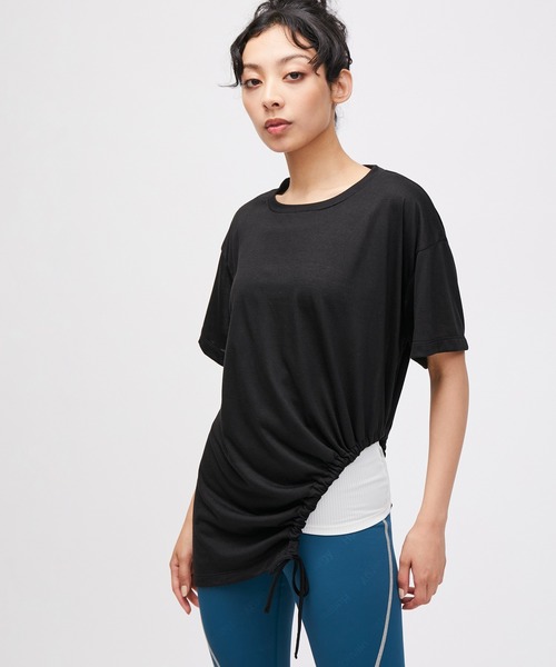 NERGY（ナージー）の「【セットアイテム】【UV & 吸水速乾】タンクレイヤード シャーリングTシャツ（アンサンブル・レディース・レンガ/グリーン/ブラック・FREE）」の2枚目の写真