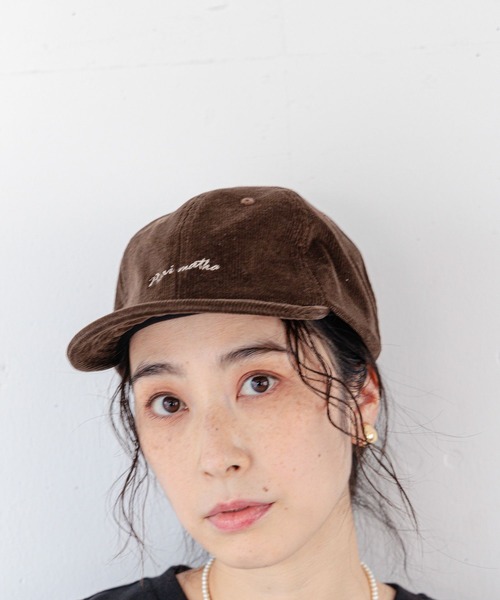 studio CLIP(スタディオクリップ)の「【抗菌防臭】コーデュロイロゴキャップ(キャップ・レディース・ブラック/キャメル/ブラウン/アイボリー・FREE)」の9枚目の写真