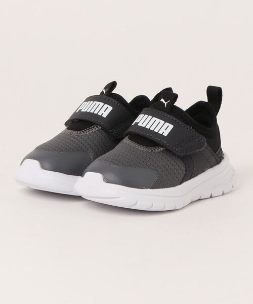 PUMA(プーマ)の「《PUMA》エボルブ スリップオン インファント(スリッポン・キッズ・ピンク系その他/ダークグレー/ブルー系その他・14.0cm/15.0cm/13.0cm/16.0cm)」の2枚目の写真