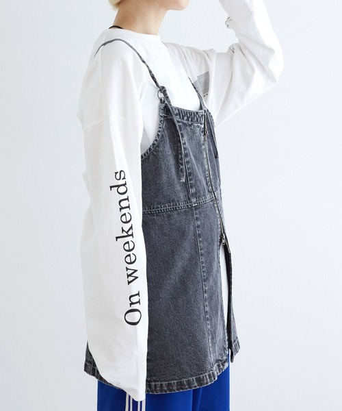 w closet(ダブルクローゼット)の「デニムキャミワンピース(チュニック・レディース・ブルー/ブラック・FREE)」の19枚目の写真