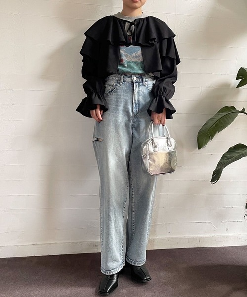 LOWRYS FARM（ローリーズファーム）の「フリルショートボレロＬＳ  975964（カーディガン/ボレロ・レディース・ホワイト/ブラック/オレンジ・FREE）」の6枚目の写真