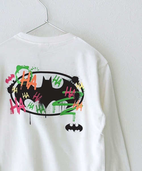 ZI-ON(ジーオン)の「BATMAN バットマン ロゴロンT(Tシャツ/カットソー・キッズ・杢グレー/ネイビー/ベージュ/ブラック/オレンジ/オフホワイト/ネイビー系/ブラック系その他・150cm/140cm/160cm/130cm/110cm/120cm)」の2枚目の写真