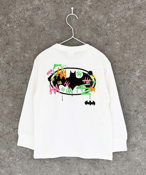 ZI-ON(ジーオン)の「BATMAN バットマン ロゴロンT(Tシャツ/カットソー・キッズ・杢グレー/ネイビー/ベージュ/ブラック/オレンジ/オフホワイト/ネイビー系/ブラック系その他・150cm/140cm/160cm/130cm/110cm/120cm)」の17枚目の写真