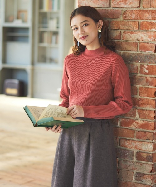 Honeys（ハニーズ）の「ヒアルロン酸ハイネックニット（ニット/セーター・レディース・サックスブルー/アイボリー/ライトブラウン/杢グレー/グリーン/ベージュ/ブラック/レッド系その他/ライトグリーン・L/M/S/LL）」の18枚目の写真