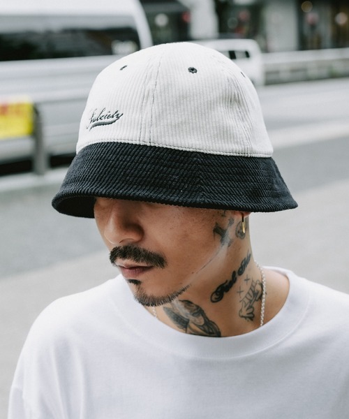 Subciety(サブサエティ)の「2TONE CORDUROY HAT(ハット・メンズ・ブラック/ブラウン/ネイビー/オリーブ・FREE)」の2枚目の写真