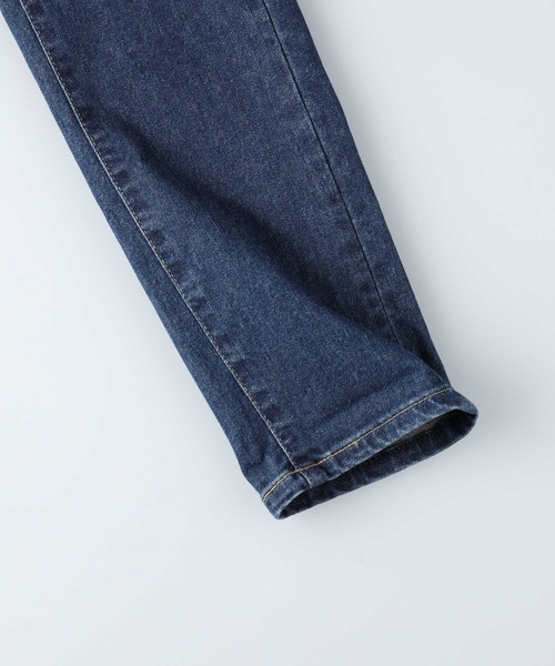 SOMETHING(サムシング)の「SOMETHING(サムシング)「HANA」 テーパードパンツ(デニムパンツ・レディース・ダークインディゴブルー・25inch/30inch/29inch/26inch/27inch/28inch)」の5枚目の写真