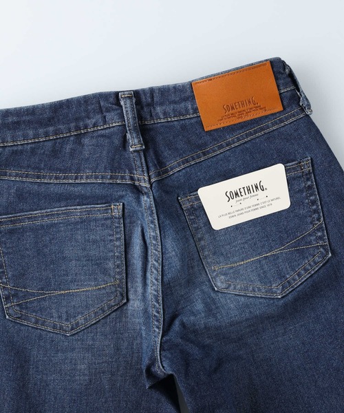 SOMETHING(サムシング)の「SOMETHING(サムシング)「HANA」 テーパードパンツ(デニムパンツ・レディース・ダークインディゴブルー・25inch/30inch/29inch/26inch/27inch/28inch)」の6枚目の写真