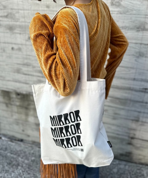 mi via loca(ミヴィアロカ)の「RECYCLED SOFT FABRIC MIRRORロゴ トートバッグ(トートバッグ・レディース・ホワイト系その他/アイボリー/ブラック/レッド・FREE)」の12枚目の写真