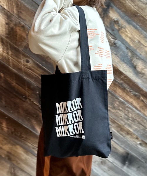 mi via loca(ミヴィアロカ)の「RECYCLED SOFT FABRIC MIRRORロゴ トートバッグ(トートバッグ・レディース・ホワイト系その他/アイボリー/ブラック/レッド・FREE)」の18枚目の写真