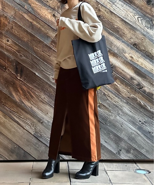 mi via loca(ミヴィアロカ)の「RECYCLED SOFT FABRIC MIRRORロゴ トートバッグ(トートバッグ・レディース・ホワイト系その他/アイボリー/ブラック/レッド・FREE)」の19枚目の写真