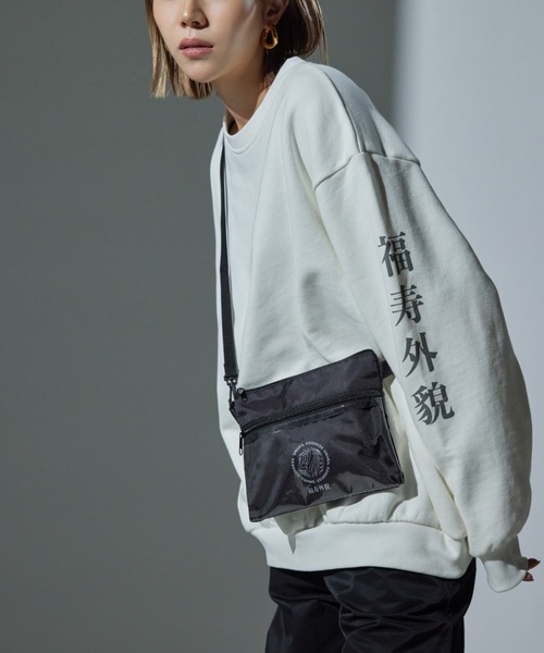 福寿外貌(フクジュガイボウ)の「【福寿外貌】オリジナルロゴスウェット(スウェット・レディース・ブラック/ホワイト・フリー)」の11枚目の写真