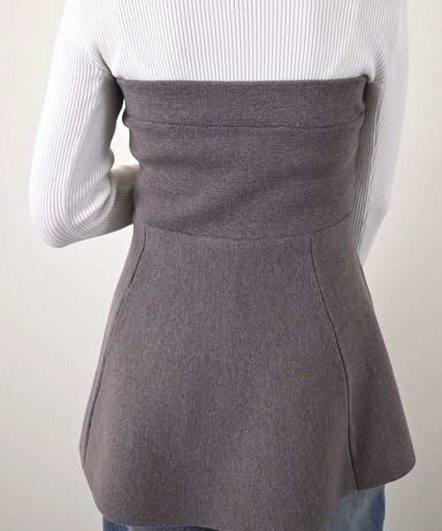 STYLEBLOCK（スタイルブロック）の「ペプラムベアトップ（Tシャツ/カットソー・レディース・ブラック/グレー/グレイッシュベージュ・M）」の7枚目の写真