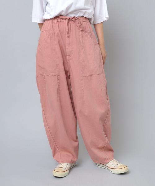 URCH RNA(アーチ アールエヌエー)の「R4169 コックさんのアトリエパンツ(デニムパンツ・レディース・ラベンダー/ワンウォッシュ/ナチュラル/スミクロ/グリーン・MEDIUM)」の5枚目の写真