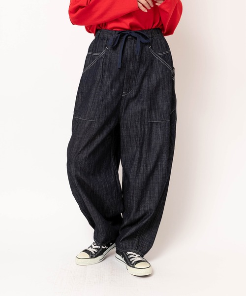 URCH RNA(アーチ アールエヌエー)の「R4169 コックさんのアトリエパンツ(デニムパンツ・レディース・ラベンダー/ワンウォッシュ/ナチュラル/スミクロ/グリーン・MEDIUM)」の20枚目の写真
