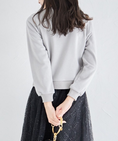 tocco closet(トッコ クローゼット)の「【ZOZO限定カラー】ビジュー付き裏毛プルオーバー(スウェット・レディース・チャコールグレー/グレー/クリーム・M)」の15枚目の写真