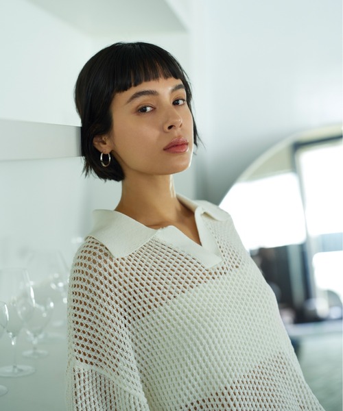 emmi（エミ）の「【emmi atelier】サントーニインナーベアトップ（チューブトップ・レディース・ホワイト/ブラウン/ブラック・FREE）」の2枚目の写真