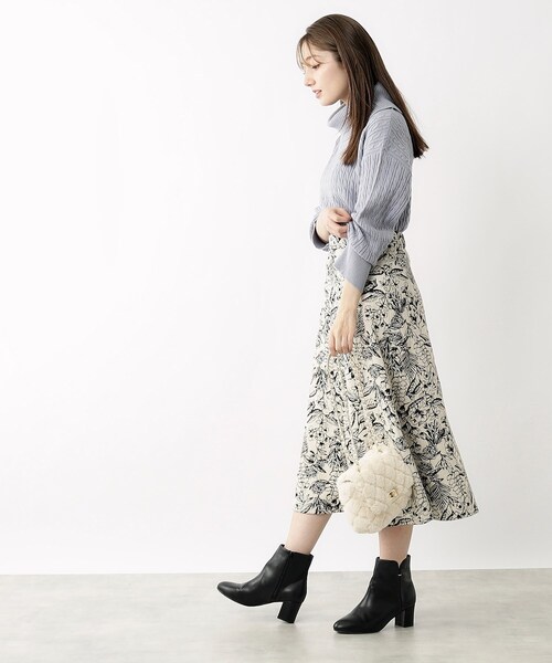 index（インデックス）の「◆ボタニカルAラインフレアスカート【洗濯機洗い可】（スカート・レディース・ブルー系/アイボリー系/ブラック系・38/40/42/36）」の6枚目の写真