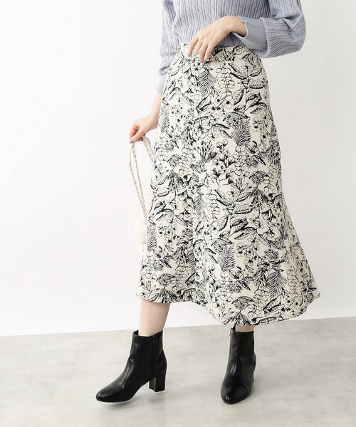 index（インデックス）の「◆ボタニカルAラインフレアスカート【洗濯機洗い可】（スカート・レディース・ブルー系/アイボリー系/ブラック系・38/40/42/36）」の7枚目の写真