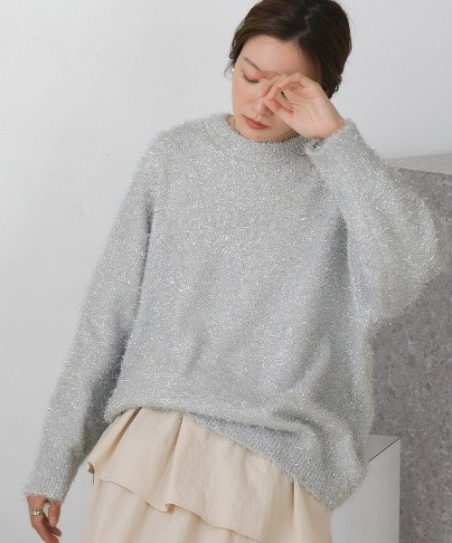 Bab（バブ）の「ラメニットプルオーバー（ニット/セーター・レディース・ゴールド/シルバー・FREE）」の4枚目の写真