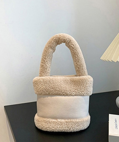 Miniministore(ミニミニストア)の「ファーバケツバッグ エコファーバッグ秋冬(ハンドバッグ・レディース・サーモンピンク/ベージュ/ブラウン/イエロー/グリーン/ラベンダー/アイボリー・フリー)」の9枚目の写真