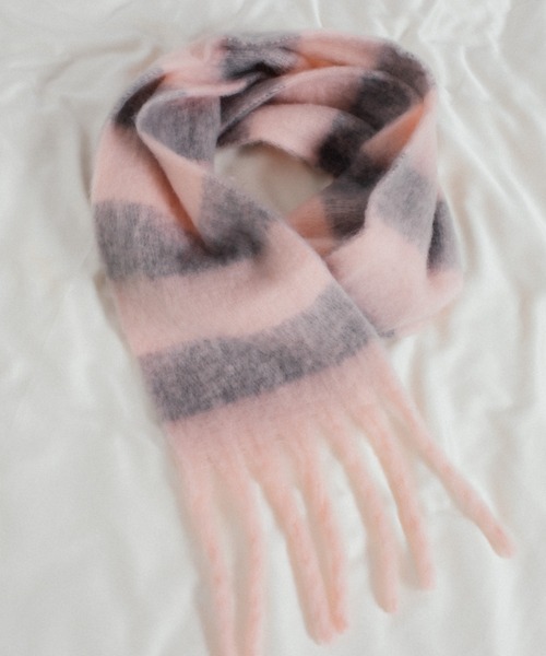 whim(ウィム)の「【NEW】Chiffon border muffler(マフラー・レディース・グレー/ホワイト×ピンク/グレー×ピンク・FREE)」の9枚目の写真