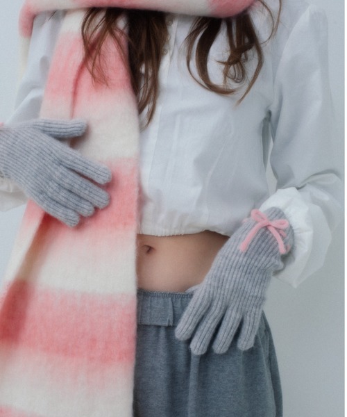 whim(ウィム)の「【NEW】Chiffon border muffler(マフラー・レディース・グレー/ホワイト×ピンク/グレー×ピンク・FREE)」の12枚目の写真