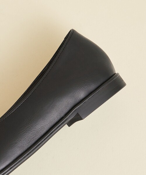 ODETTE E ODILE（オデットエオディール）の「【WEB限定】Vカットピース フラット15●↑（パンプス・レディース・ゴールド/ライトブルー/ブラック/ナチュラル・24.5cm/23.5cm/24cm/23cm/22.5cm/22cm/25cm）」の15枚目の写真