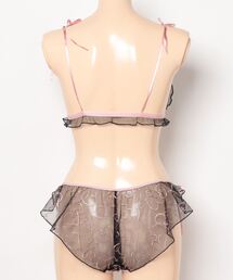 【PEACH JOHN】ハートチュールノンワイヤーブラセットベージュ&ブラック PEACH JOHN（ピーチジョン）の「ハートチュールノンワイヤーブラ